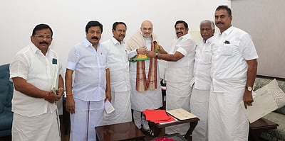 அமித் ஷா - எடப்பாடி பழனிசாமி சந்திப்பு: கூட்டணி குறித்து பேச்சு? 