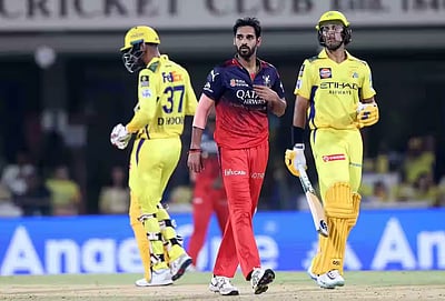 197 ரன்கள் இலக்கு நிர்ணயித்த ஆர்சிபி; விக்கெட்டுகளை இழந்து திணறும் சிஎஸ்கே!