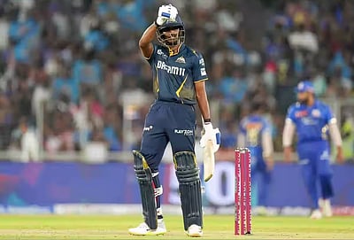 சாய் சுதர்ஷன் அரைசதம்; மும்பை இந்தியன்ஸுக்கு 197 ரன்கள் இலக்கு!