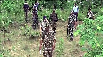 சத்தீஸ்கரில் என்கவுன்டரில் நக்சல் சுட்டுக்கொலை   