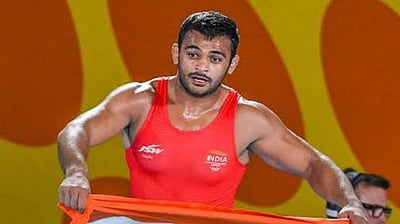 ஆசிய மல்யுத்தம்: தீபக் புனியா, உதித்துக்கு வெள்ளி