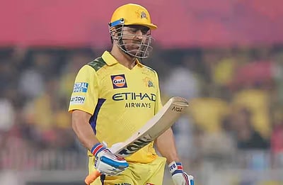 எம்.எஸ்.தோனி தாமதமாக களமிறங்க காரணம் என்ன? ரகசியத்தை உடைத்த ஸ்டீஃபன் ஃபிளெமிங்!