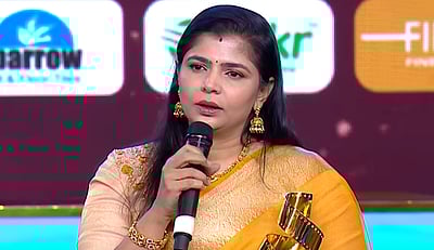 ஆண்களே, அழிஞ்சு நாசமா போங்க! கொந்தளித்த சின்மயி!