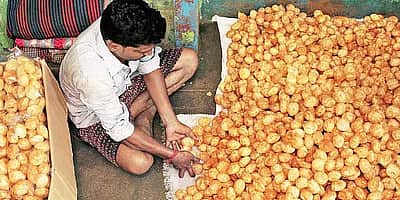 திருவிழாவில் பானிபூரி சாப்பிட்ட குழந்தைகள் உள்பட 100 பேர் மருத்துவமனையில் அனுமதி! 