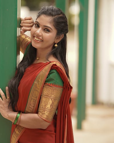 தாவணிக் கனவுகள்... ஹேமா ராஜ்குமார்!