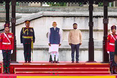 கொழும்பில் பிரதமர் மோடி: இந்தியா - இலங்கை இடையே ஒப்பந்தங்கள் கையெழுத்து!