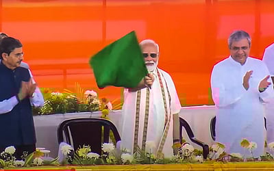 பாம்பன் புதிய பாலம்: பிரதமர் திறந்து வைத்தார்!