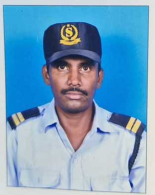 தனியாா் பள்ளிக் காவலா் கொலை