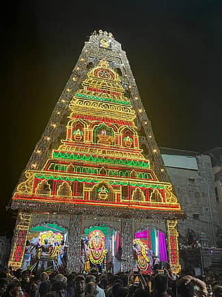 வைத்தீஸ்வரன்கோயில் சகோபுரம் வீதியுலா