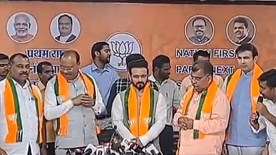 பாஜகவில் இணைந்தார் இந்திய கிரிக்கெட் முன்னாள் வீரர் கேதர் ஜாதவ்!