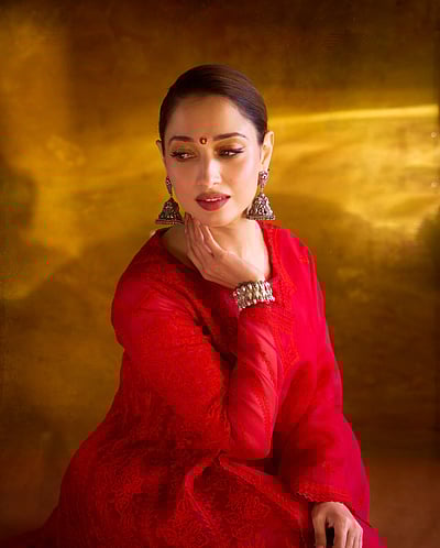 சக்தியின் வண்ணம்... தமன்னா!