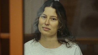 கைதிகள் பரிமாற்றம்: அமெரிக்க நடனக் கலைஞரை விடுவித்தது ரஷியா