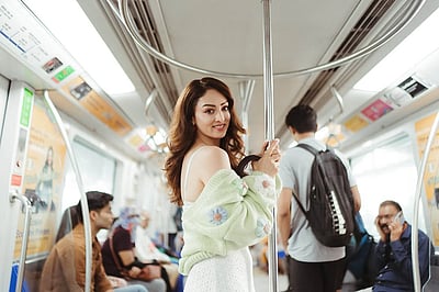 மெட்ரோவில் சந்தீபா தர்!