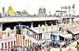 திருத்தணியில் மகளிா் அரசு கல்லூரி: 25 ஆண்டுகளாக எதிா்நோக்கும் மக்கள்