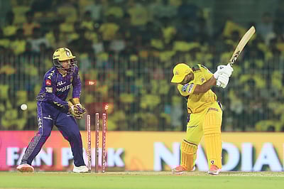 சேப்பாக்கம் திடலில் சிஎஸ்கேவின் மிகக் குறைந்த ரன்கள்; கொல்கத்தாவுக்கு 104 ரன்கள் இலக்கு!