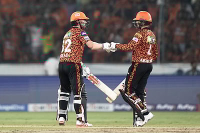 246 ரன்கள் இலக்கை விரட்டிப் பிடித்த ஹைதராபாத்! பஞ்சாப் பந்துவீச்சை சிதறடித்த அபிஷேக் சர்மா!