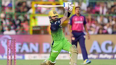 கிரேட்டஸ்ட் ஆஃப் ஆல் டைம் விராட் கோலி..! 100  அரைசதங்கள் விளாசி புதிய சாதனை!