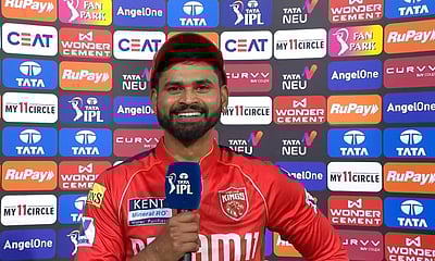 இமாலய இலக்கை எதிரணியினர் எளிதாக வென்றது சிரிப்பாக இருக்கிறது: ஷ்ரேயாஸ் ஐயர்