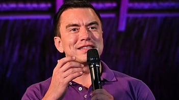 ஈக்வடாா் அதிபராக மீண்டும் டேனியல் நொபோவா தோ்வு