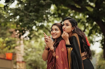 தோழி ஒருத்தி இருந்துவிட்டால்... ஷபானா! 