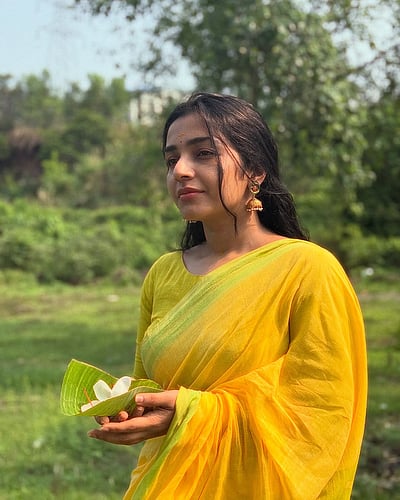 முதல் நாள் தரிசனம்... ரஜிஷா விஜயன்! 