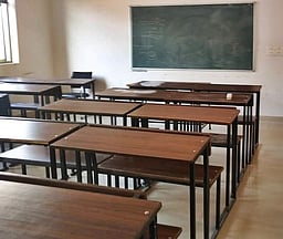 காரைக்காலில் தொடர் மழை: பள்ளிகளுக்கு விடுமுறை!