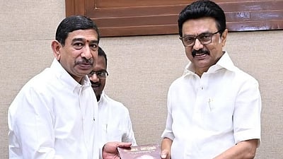 நிர்மலா சீதாராமனிடம் கேள்வி கேட்ட தொழிலதிபருக்கு உணவு ஆணைய உறுப்பினர் பதவி! 