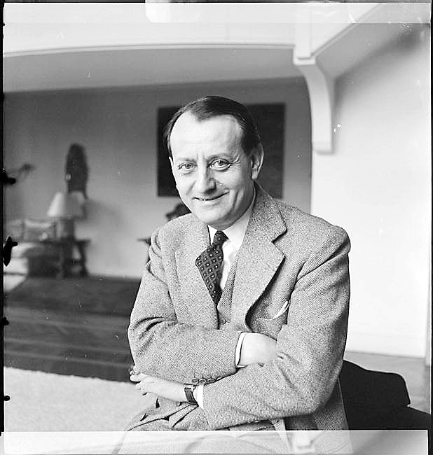 பிரெஞ்சு இலக்கிய மேதை...