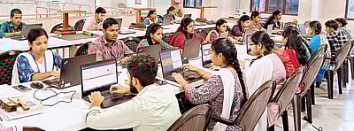 ஓலைச்சுவடிகளைப் புதுப்பித்து தருகிறோம்!