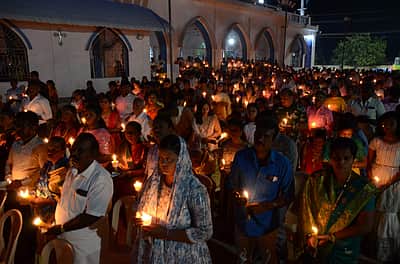 ஈஸ்டர் திருநாள்: தூத்துக்குடியில் கிறிஸ்தவ தேவாலயங்களில் சிறப்புப் பிரார்த்தனை!