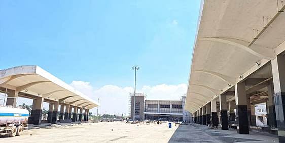 ரூ.427 கோடியில் அனைத்து நவீன வசதிகளுடன் குத்தம்பாக்கம் புதிய பேருந்து முனையம்! நிறைவு பணிகள் மும்முரம்!