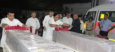 பஹல்காம் தாக்குதல்: குஜராத் வந்தடைந்தது 3 சுற்றுலாப் பயணிகள் உடல்!