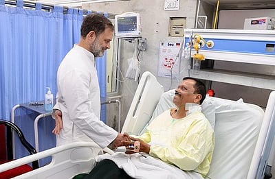 பஹல்காம் தாக்குதலில் காயமடைந்தோருக்கு ராகுல் காந்தி நேரில் ஆறுதல்!