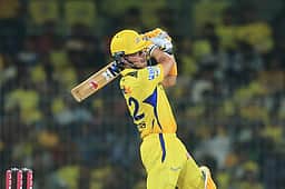 சிஎஸ்கே பேட்டிங்; பிளேயிங் லெவனில் இரண்டு மாற்றங்கள்!