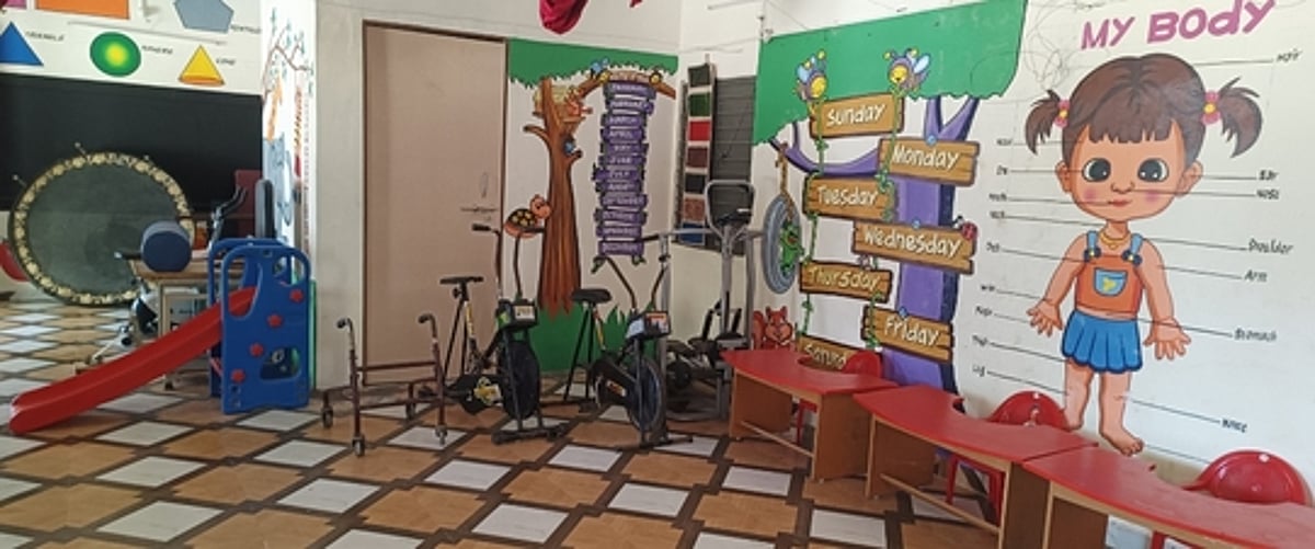 சிறப்பு குழந்தைகளுக்கு கல்வி, வாழ்வியலை போதிக்கும் மையங்கள்!