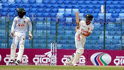 தைஜுல் இஸ்லாம் அபார பந்துவீச்சு; முதல் நாளில் ஜிம்பாப்வே 227 ரன்கள் குவிப்பு!