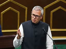 தில்லி போராட்டத்துக்கு முன்பாக ஜம்மு - காஷ்மீரின் அமைச்சரவை விரிவாக்கம்! - முதல்வர் ஒமர் அப்துல்லா அறிவிப்பு!