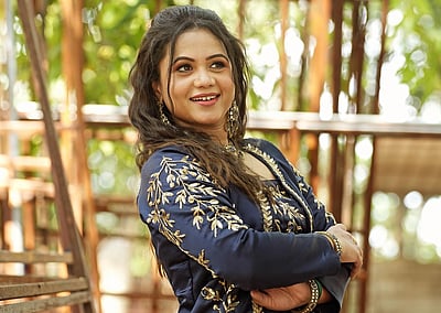 விஜய் டிவி பிரச்னைக்கு அடுத்த நாளே ஜீ தமிழில் வாய்ப்பு: மணிமேகலை உருக்கம்