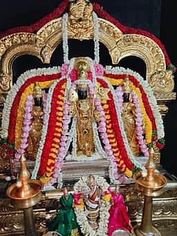 ரத்தினகிரியில் 1008 விளக்கு பூஜை