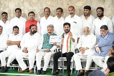 பாஜக 400 இடங்கள் வென்றிருந்தால் இடஒதுக்கீடு நீக்கப்பட்டிருக்கும்: தெலங்கானா முதல்வர்!