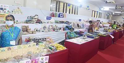 மகளிர் சுய உதவிக்குழு உறுப்பினர்களுக்கு சலுகைகள் அறிவிப்பு! 