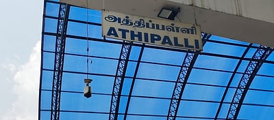 ஒசூா் பேருந்து நிலையத்தில்  செயல்படாத கண்காணிப்பு கேமராக்கள்