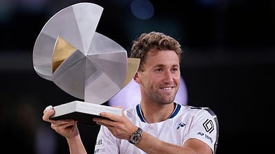 கேஸ்பா் ரூட் சாதனை சாம்பியன்