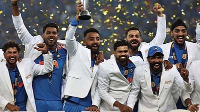 ஐசிசி தரவரிசை வெளியீடு: ஒருநாள், டி20-களில் இந்தியா ஆதிக்கம்; டெஸ்ட்டில் சறுக்கல்!