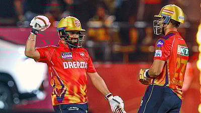 தில்லி கேபிடல்ஸுக்கு எதிராக பஞ்சாப் கிங்ஸ் பேட்டிங்!