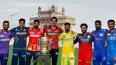 மீதமுள்ள ஐபிஎல் போட்டிகளில் வெளிநாட்டு வீரர்கள் விளையாடாதீர்கள்: முன்னாள் ஆஸி. வீரர்