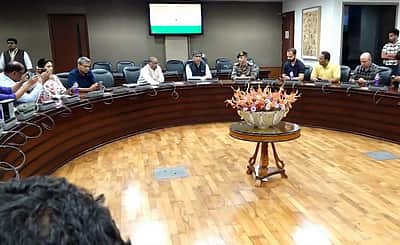 சண்டை நிறுத்தத்தை மீறி பாகிஸ்தான் தாக்குதல்: பதிலடி கொடுக்க இந்தியா உத்தரவு!