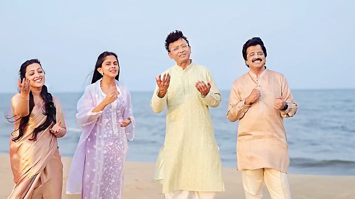 ஒரே பாடலில் 125 ஆறுகள்