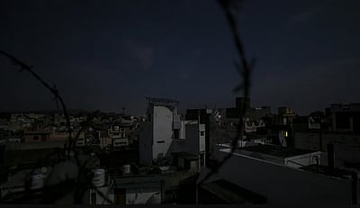 பாகிஸ்தான் திடீர் தாக்குதல்: ஜம்மு-காஷ்மீரில் இந்திய வீரர் பலி