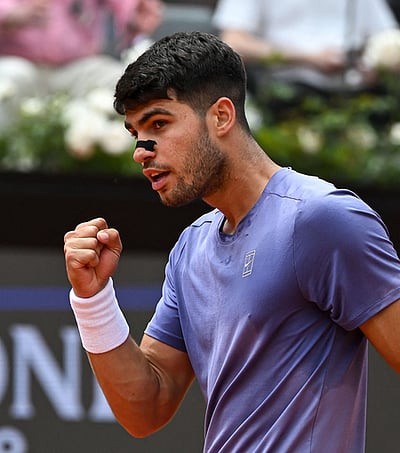 அல்கராஸ், சபலென்கா வெற்றி